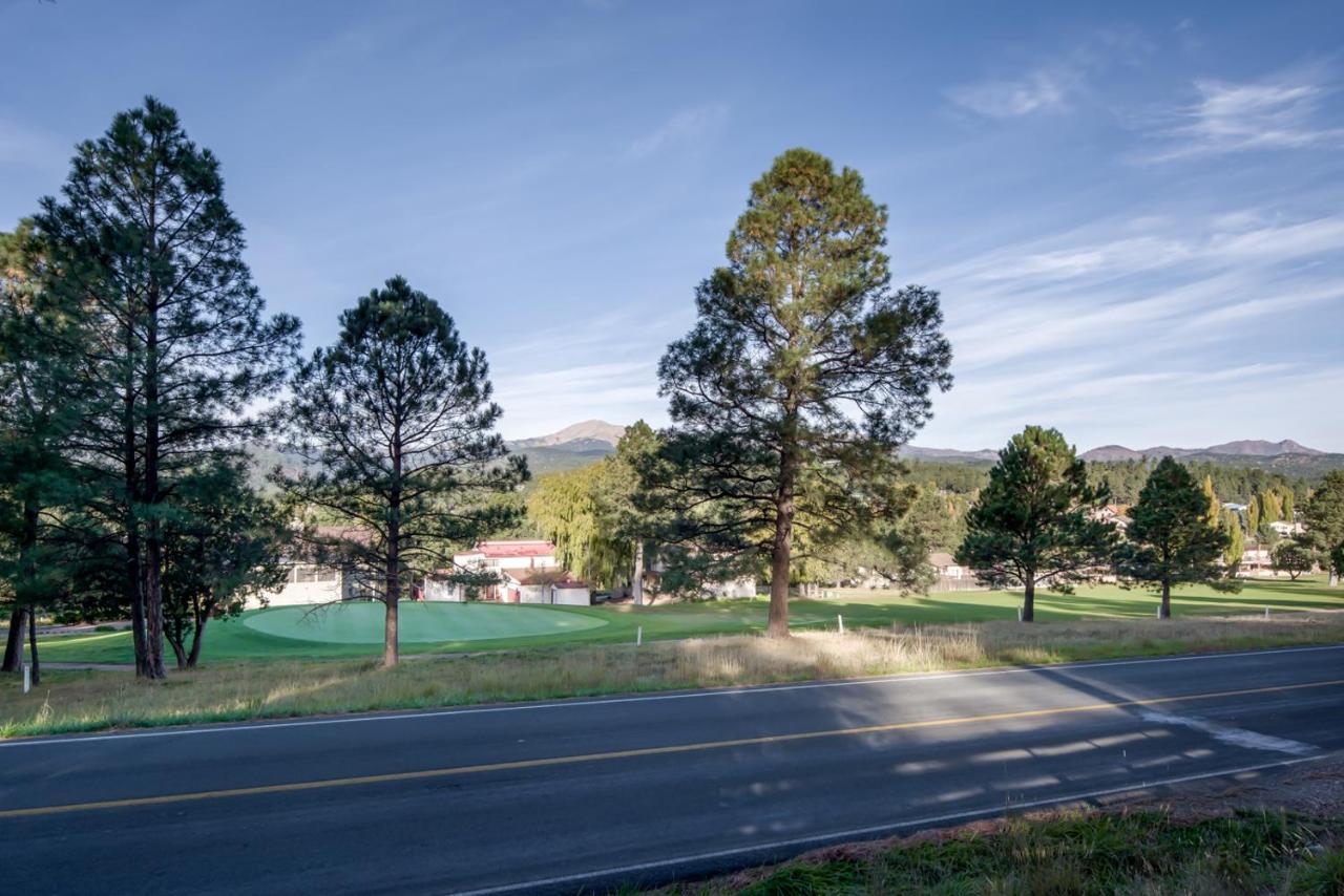 Apache Village Cabinette 13, Queen Bed, Midtown, Sleeps 2 Ruidoso Exterior photo